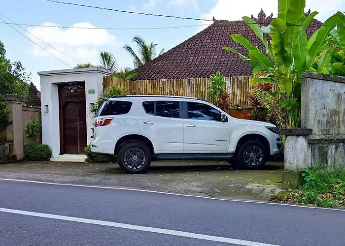 Umah Kemuning Near To Villa Ubud
